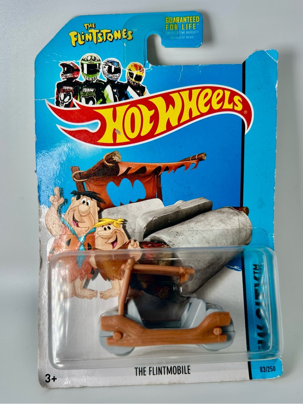2014 Hot Wheels The Flintstones The Flintmobile HW City 2014 1/64 New 83/250